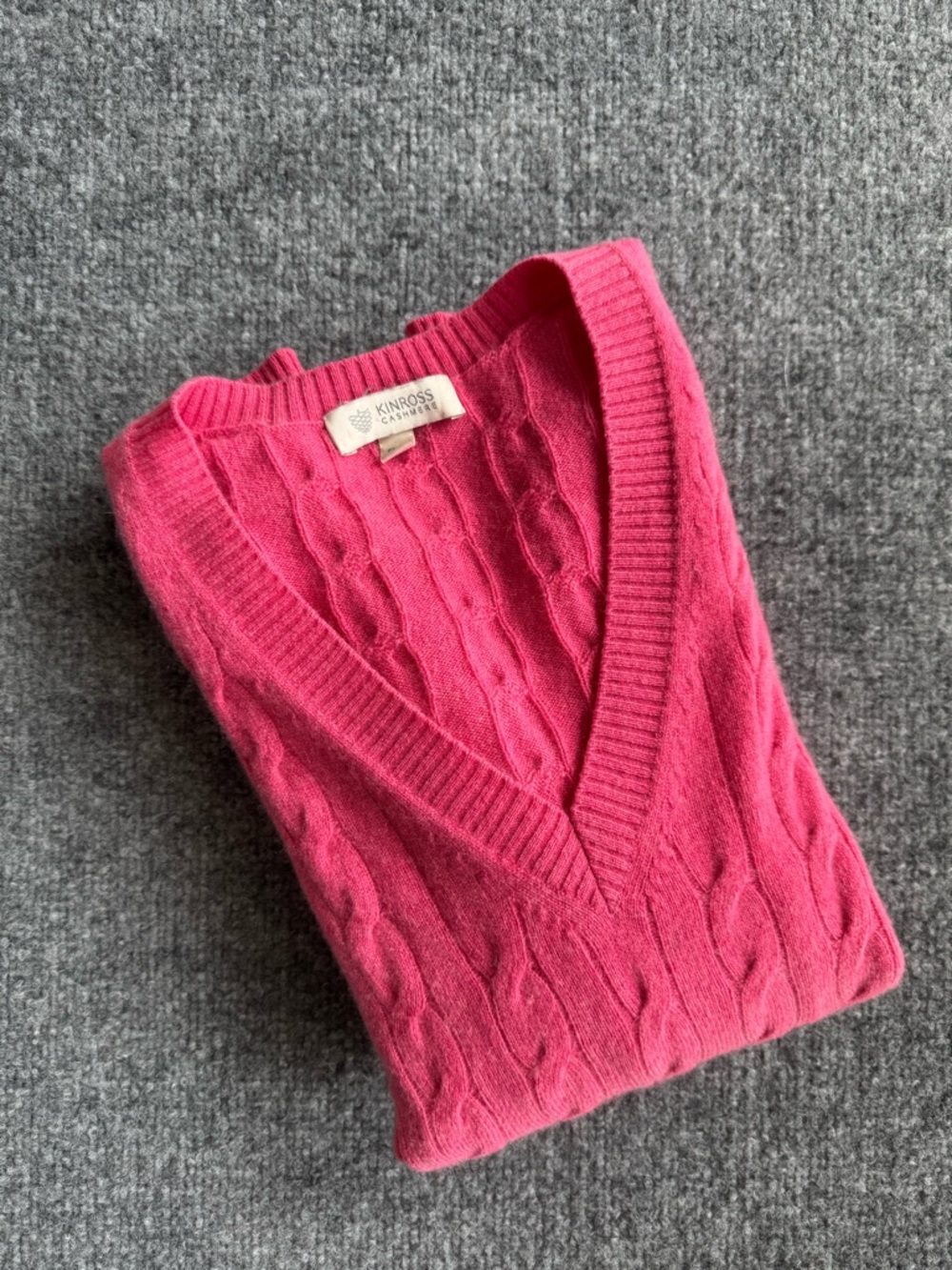Kinross Pink Cable-Knit V-Neck Cashmere Sweater Womens Small